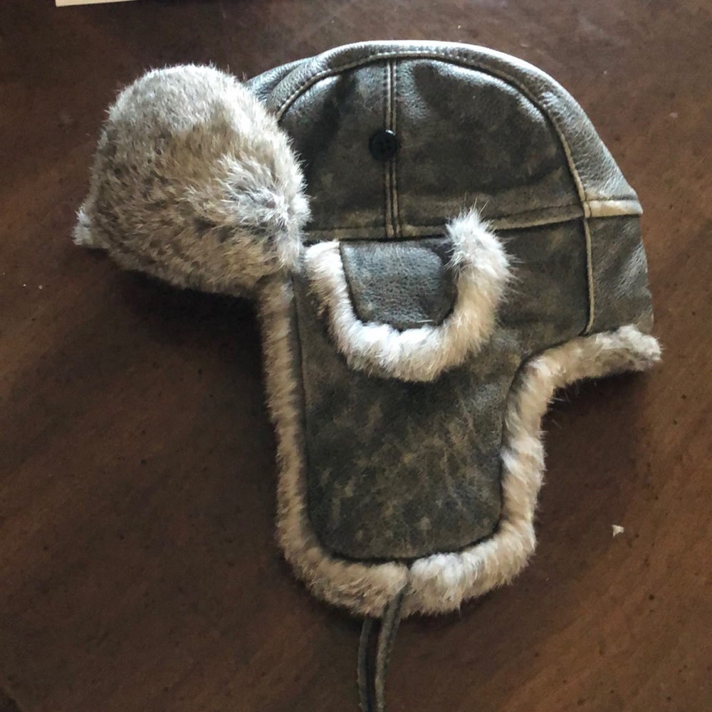 Aviator hat with rabbit fur trim